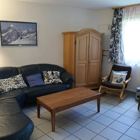 Daire Mont-fort D1 By Interhome